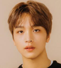 lee donghyuck